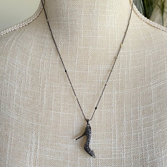 FAC Crystal Sparkly Stiletto Gunmetal pendant necklace - Picture 1 of 7